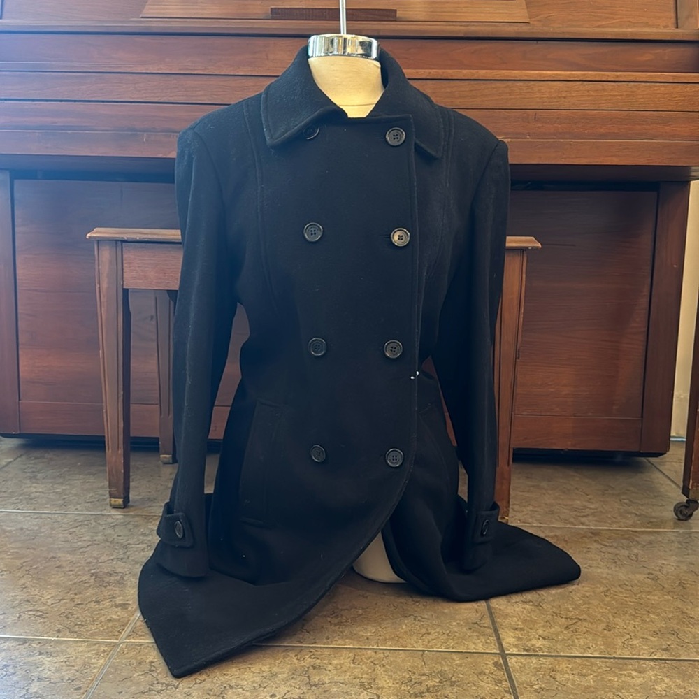 Liz Claiborne. Black color.